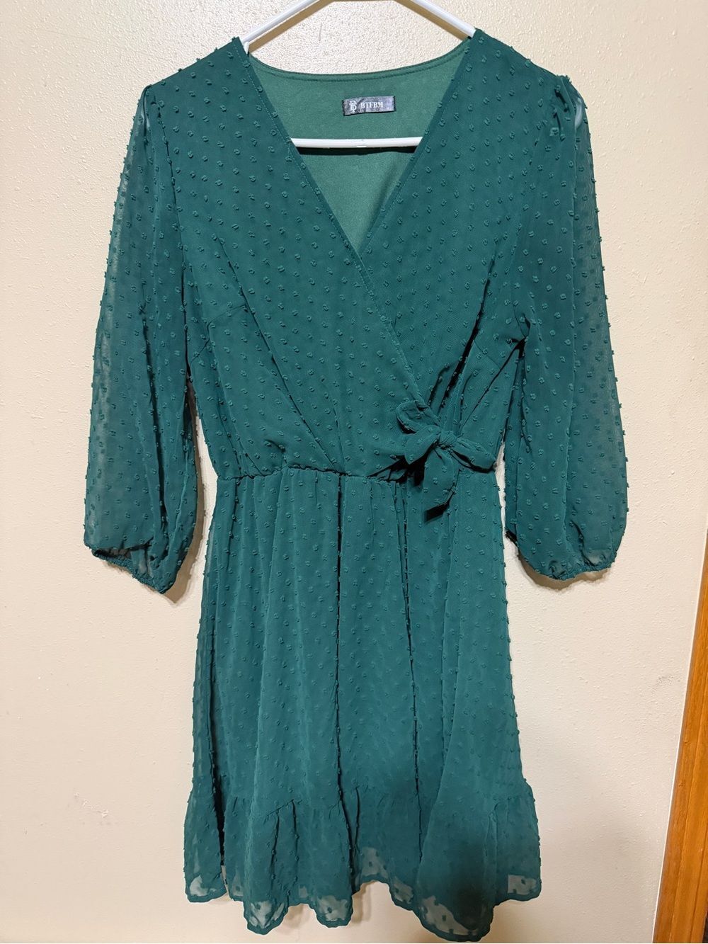 BTFBM woman’s green midi sleeved dress - Picture 3 of 5